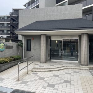 エントランス (外観) エントランス (外観)