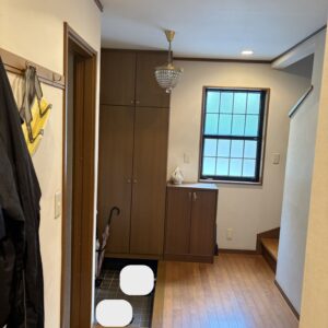(玄関) (玄関)